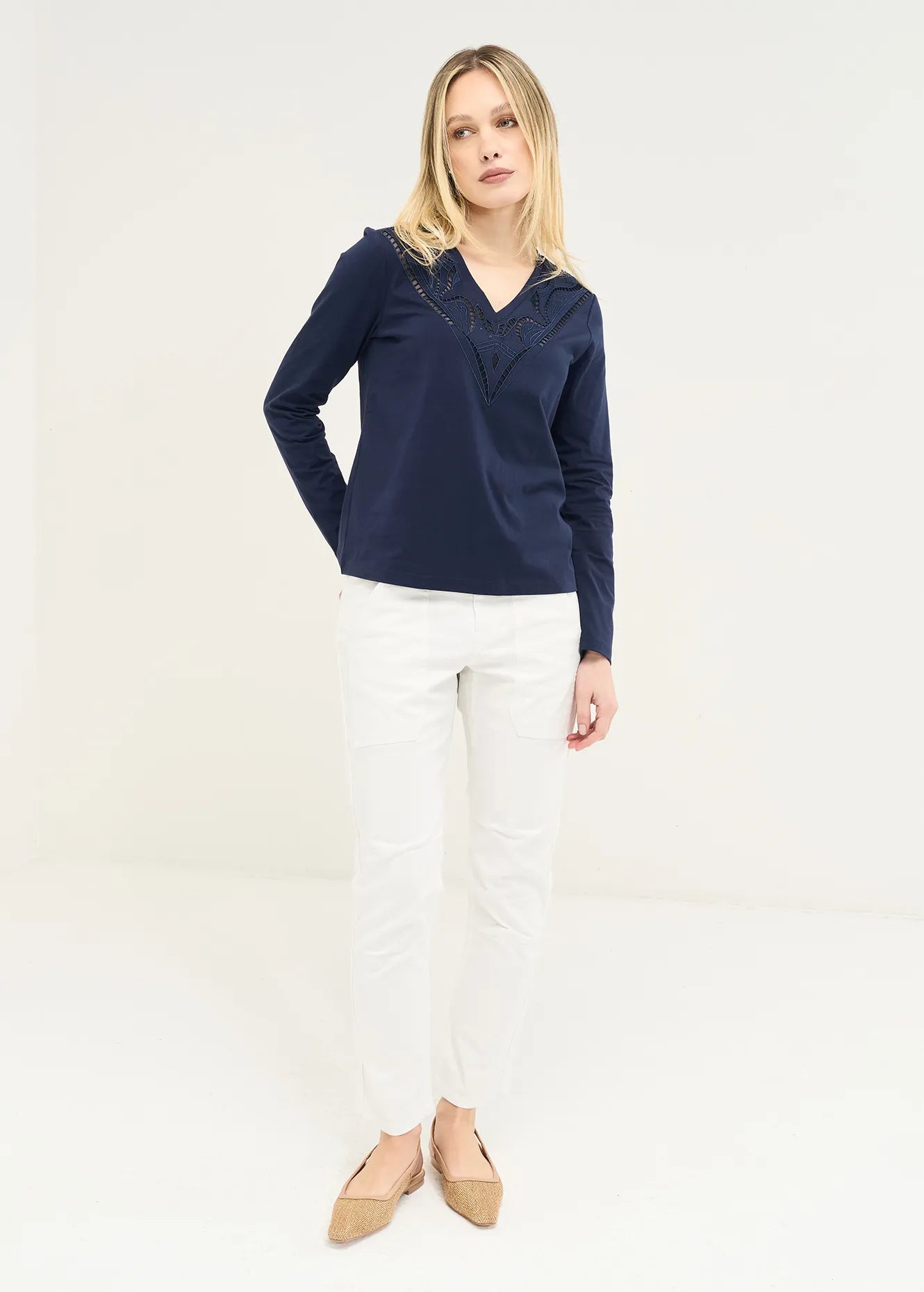 BIANCO WHITE